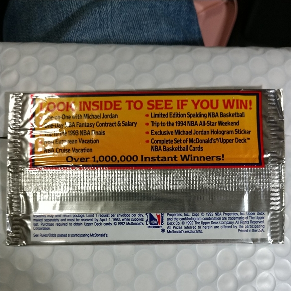 🛑🆕🏀McDonald's NBA Basketball Fantasy Foil Pack Sealed Pack 1992 - Picture 3 of 5